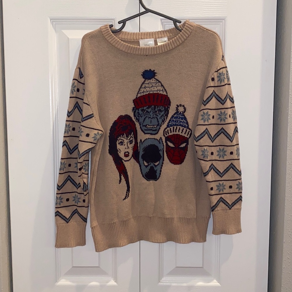 DISNEY CHRISTMAS SWEATER